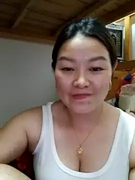 Jennie dogy online show from July 22, 3:15 pm