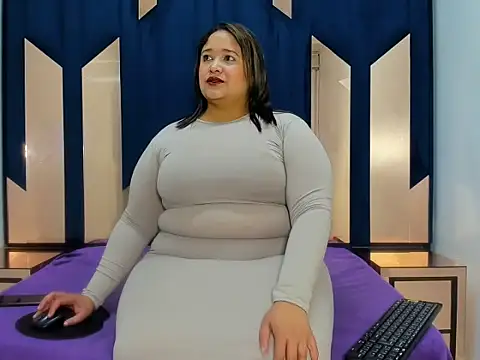 bustyy juicyrx online show from February 21, 12:39 pm