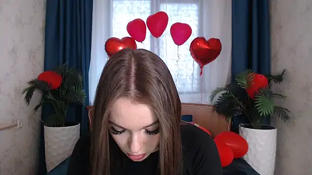 Snapshot of CandyGyrl chatting on February 20, 8:16 am CandyGyrl online show from February 20, 8:16 am