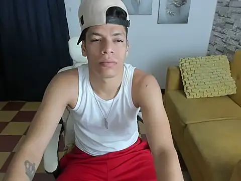 Snapshot of Andres_sant_ chatting on March 16, 2:39 am Andres sant online show from March 16, 2:39 am