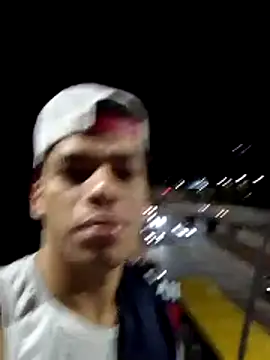 Snapshot of Andres_sant_ chatting on March 26, 12:50 am Andres sant online show from March 26, 12:50 am