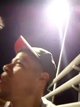 Snapshot of Andres_sant_ chatting on April 7, 2:45 am Andres sant online show from April 7, 2:45 am