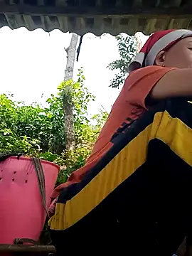 witch-xx online show from April 13, 5:57 am