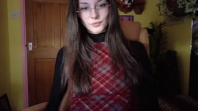 Snapshot of meesey chatting on February 16, 4:03 pm meesey online show from February 16, 4:03 pm