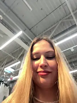 blonde exe online show from May 28, 1:08 pm