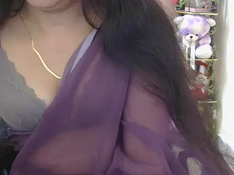 Snapshot of Cute_Sheetal chatting on February 21, 1:34 pm Cute Sheetal online show from February 21, 1:34 pm