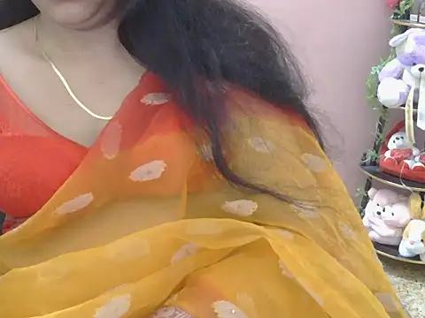 Snapshot of Cute_Sheetal chatting on February 22, 1:31 pm Cute Sheetal online show from February 22, 1:31 pm