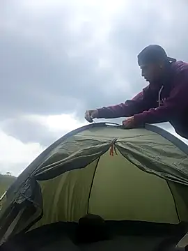 Snapshot of Andrey_santamaria chatting on February 13, 5:20 pm Andrey santamaria online show from February 13, 5:20 pm