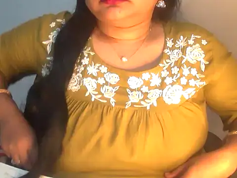 Snapshot of Saniya_K2 chatting on February 9, 5:06 pm Saniya K2 online show from February 9, 5:06 pm