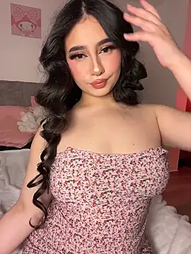 Snapshot of Sofiia_Vegaa chatting on February 28, 1:06 am Sofiia Vegaa online show from February 28, 1:06 am