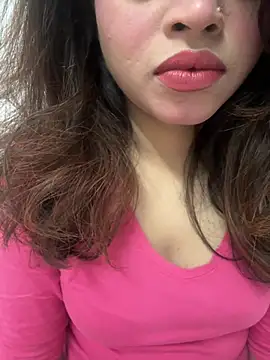 Snapshot of riya_sharma11 chatting on March 1, 1:57 pm riya sharma11 online show from March 1, 1:57 pm