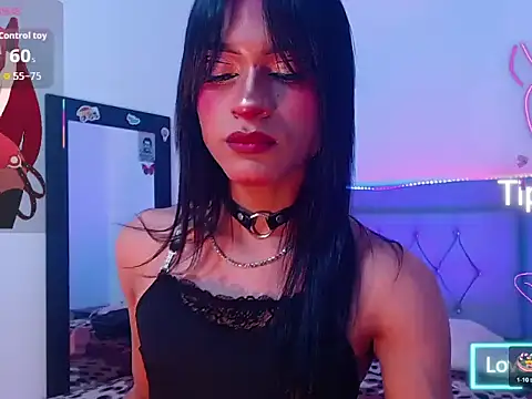 moonlyvelvet online show from February 13, 10:50 pm