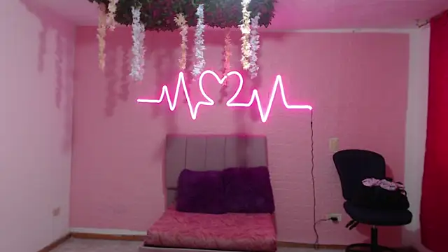 Snapshot of astrid_blaze_27 chatting on March 10, 3:50 pm astrid blaze 27 online show from March 10, 3:50 pm