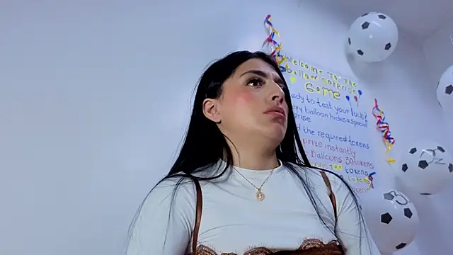 Julieta-Horny- online show from June 16, 2:09 pm