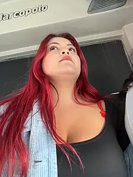 Snapshot of Lia-Moon77 chatting on February 25, 6:28 pm Lia-Moon77 online show from February 25, 6:28 pm