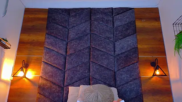 FernandaBrown   online show from March 23, 7:51 pm