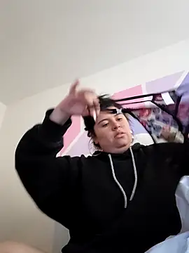 Snapshot of Thalia_xx chatting on February 25, 9:24 pm Thalia xx online show from February 25, 9:24 pm