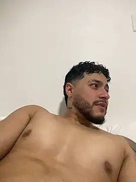 MattiaDupont online show from April 5, 7:33 pm