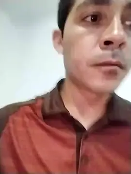 Snapshot of Santiago_vnz chatting on February 16, 11:56 pm Santiago vnz online show from February 16, 11:56 pm