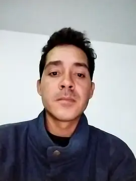 Snapshot of Santiago_vnz chatting on March 5, 1:23 am Santiago vnz online show from March 5, 1:23 am