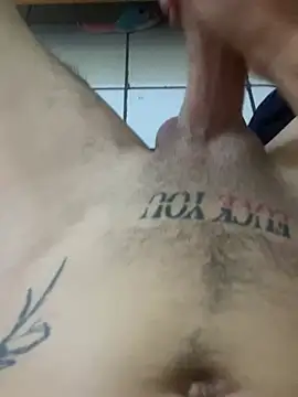 pitudo1713 online show from April 27, 5:44 pm