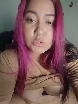 Snapshot of marilush chatting on May 17, 6:55 am marilush online show from May 17, 6:55 am