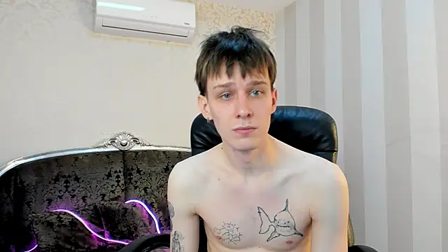 Snapshot of PackBev chatting on February 16, 7:54 pm PackBev online show from February 16, 7:54 pm