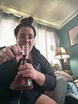 kayleighgirl online show from April 4, 12:13 pm