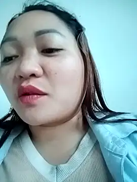 Snapshot of cuunon11 chatting on February 5, 8:08 am cuunon11 online show from February 5, 8:08 am