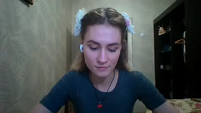 DeanneGilcher online show from February 21, 2:07 pm