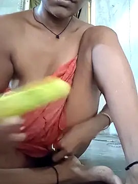 Sweet-runi online show from June 18, 6:02 am