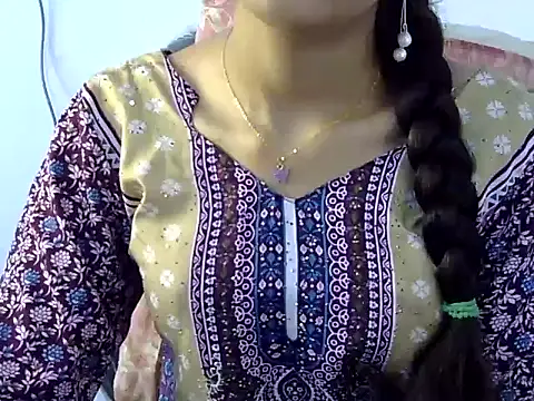 Mehaak  online show from March 25, 6:41 am