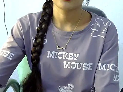 Mehaak  online show from April 4, 6:33 am