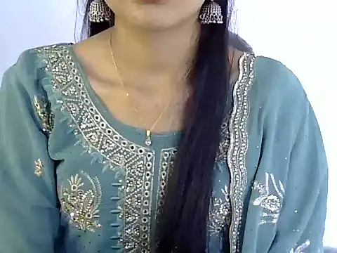 Mehaak  online show from May 20, 6:30 am