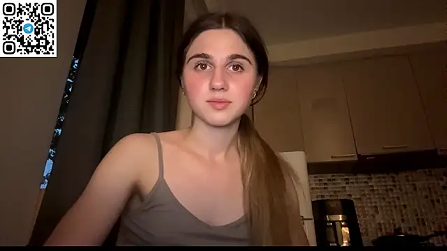 Snapshot of LovelySilk_63 chatting on July 3, 6:36 pm LovelySilk 63 online show from July 3, 6:36 pm