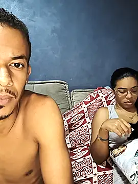 Snapshot of casall69br chatting on March 3, 4:07 am casall69br online show from March 3, 4:07 am