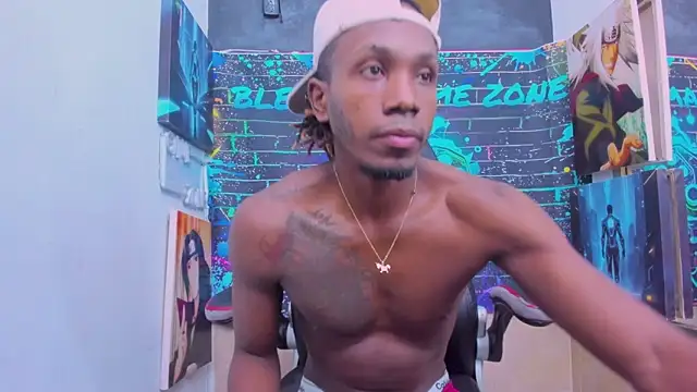 Snapshot of Jeanpieroo26 chatting on February 18, 7:21 pm Jeanpieroo26 online show from February 18, 7:21 pm