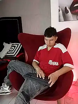 Liam Sean online show from February 27, 12:27 pm