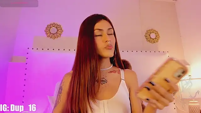 Snapshot of Zoe_star_ chatting on February 19, 1:29 pm Zoe star online show from February 19, 1:29 pm