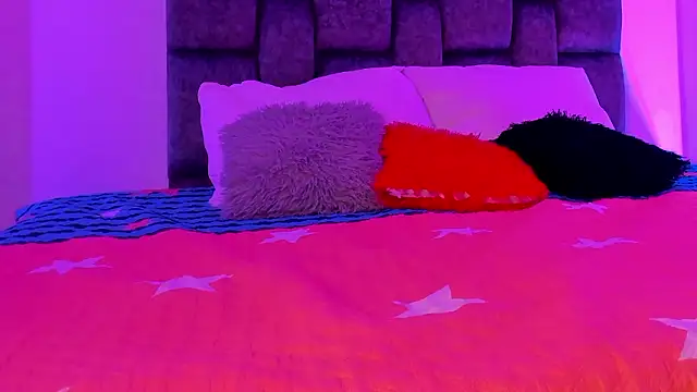 Madison Rosee online show from February 28, 11:44 am