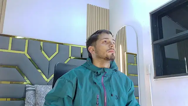 NICK MOSS  online show from February 24, 11:08 am