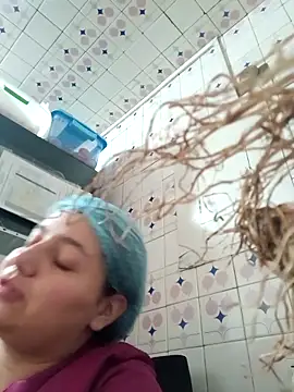 MajoArias online show from April 10, 3:28 pm