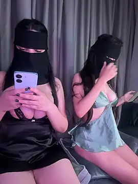 Snapshot of hot_yaldiz chatting on July 21, 4:04 am hot yaldiz online show from July 21, 4:04 am