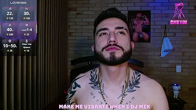 Snapshot of dave_wolf7 chatting on February 26, 12:09 am dave wolf7 online show from February 26, 12:09 am