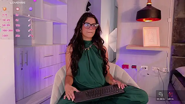 milan walsh online show from February 20, 2:39 pm