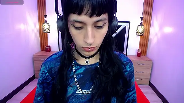 FRANCESCA LOVE  online show from March 30, 8:32 pm