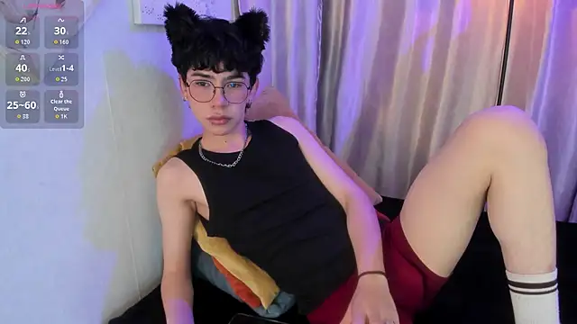 Demian Hush online show from April 12, 3:33 am