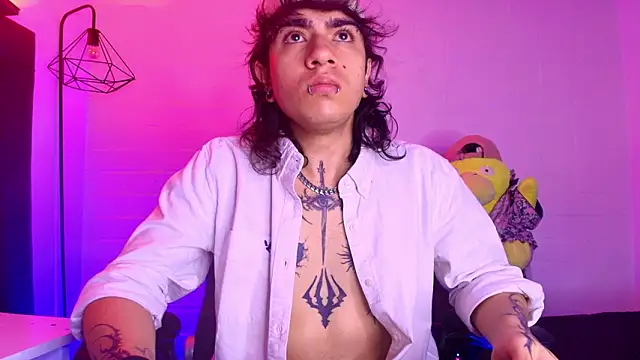 Axell Kussh online show from March 7, 3:20 pm