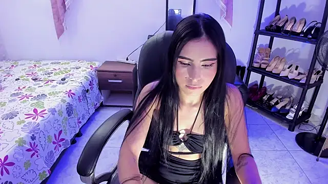 Snapshot of Canddy_Doll_ chatting on February 17, 8:26 pm Canddy Doll online show from February 17, 8:26 pm