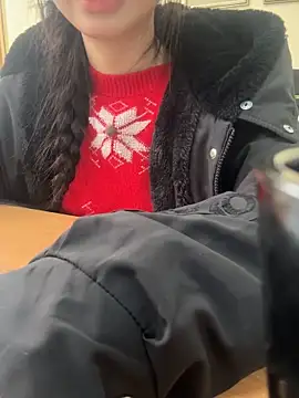 Snapshot of Celeste_SexyY chatting on February 6, 2:49 am Celeste SexyY online show from February 6, 2:49 am